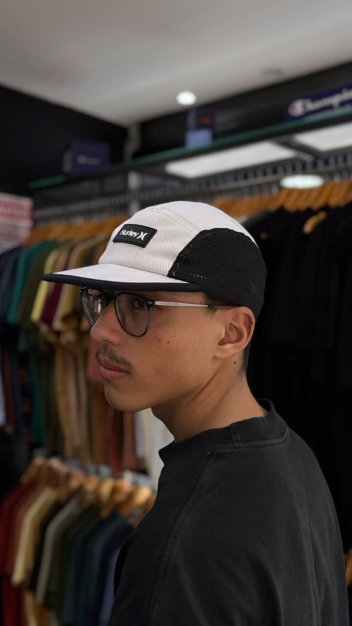 Boné Hurley - Five Panel Runner Black/White